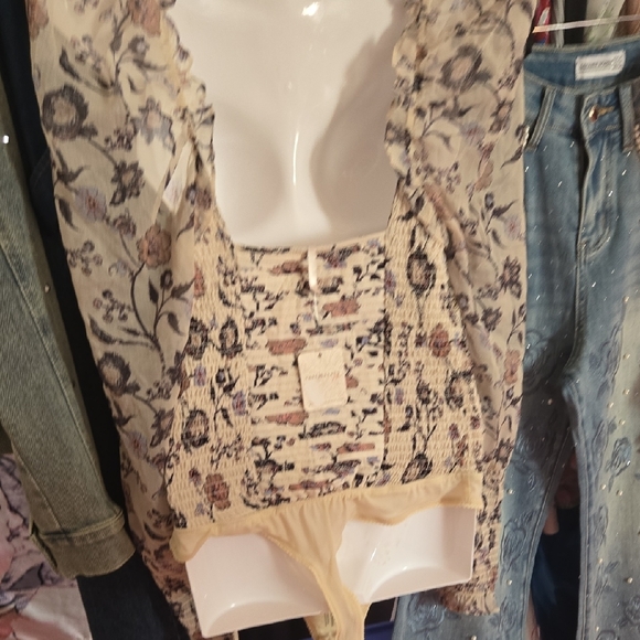 Free People Floral Lace Bodysuit in Cream and Purple - Picture 3 of 12